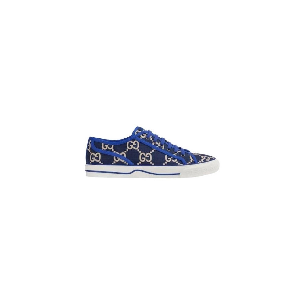 GUCCI,IconicStyle,ItalianCraftsmanship,LOW-TOP,LuxuryFootwear,SNEAKER