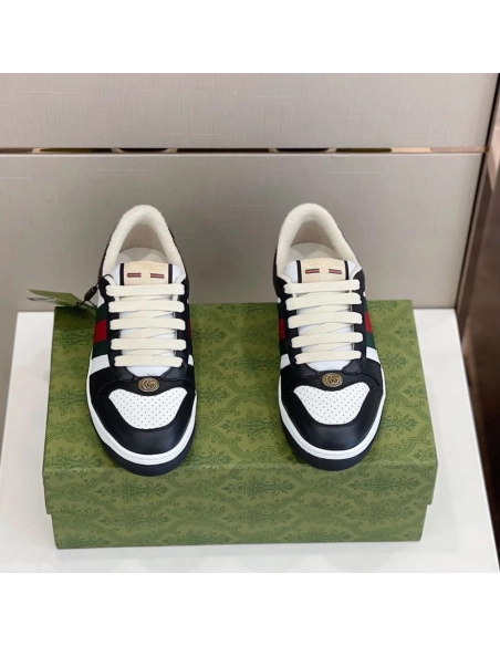 FashionStatement,GUCCI,IconicStyle,ItalianCraftsmanship,LuxuryFootwear,SNEAKER