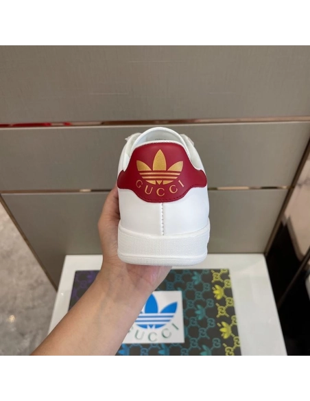 FashionStatement,GUCCI,Lowtop,LuxuryFootwear,SNEAKER