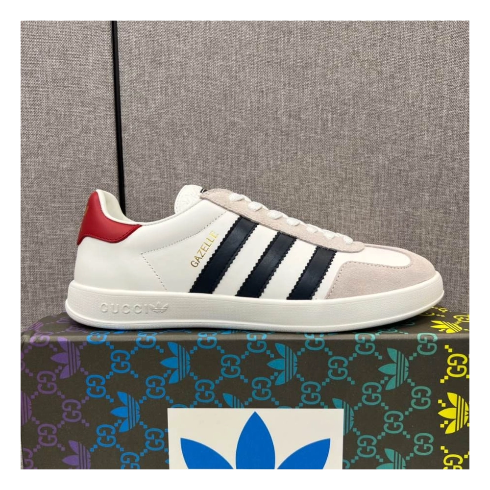 FashionStatement,GUCCI,IconicStyle,ItalianCraftsmanship,LuxuryFootwear,SNEAKER