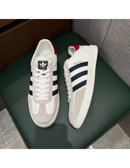 FashionStatement,GUCCI,IconicStyle,ItalianCraftsmanship,LuxuryFootwear,SNEAKER