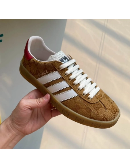 FashionStatement,GUCCI,IconicStyle,ItalianCraftsmanship,LuxuryFootwear,SNEAKER