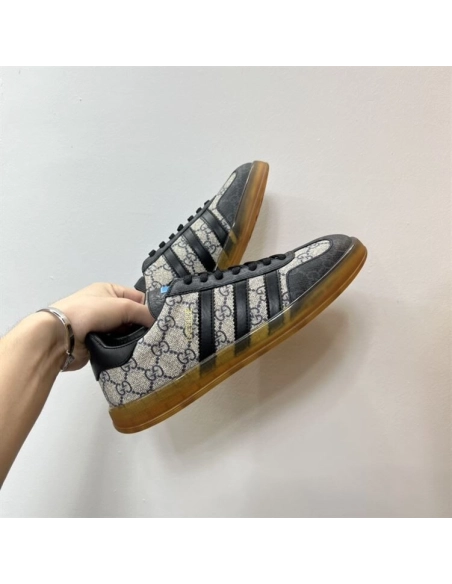 FashionStatement,GUCCI,LuxuryFootwear,SNEAKER