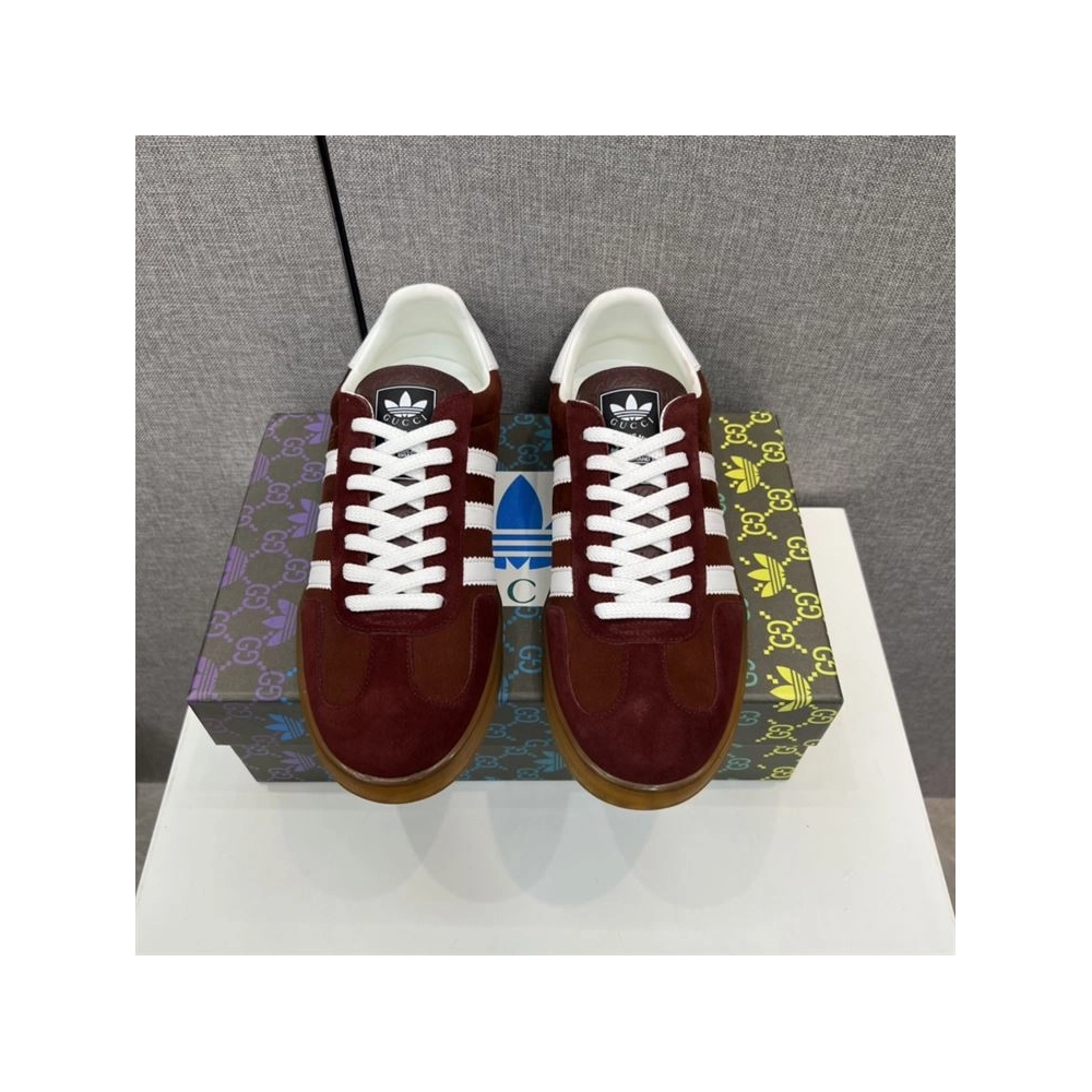 FashionStatement,GUCCI,LuxuryFootwear,SNEAKER