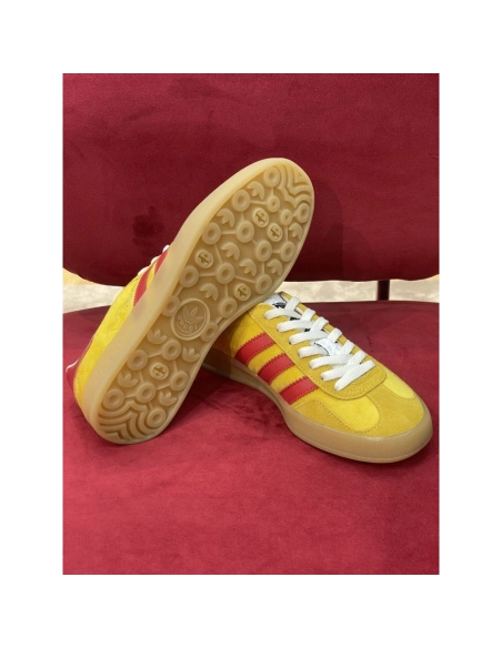 FashionStatement,GUCCI,Lowtop,LuxuryFootwear,SNEAKER