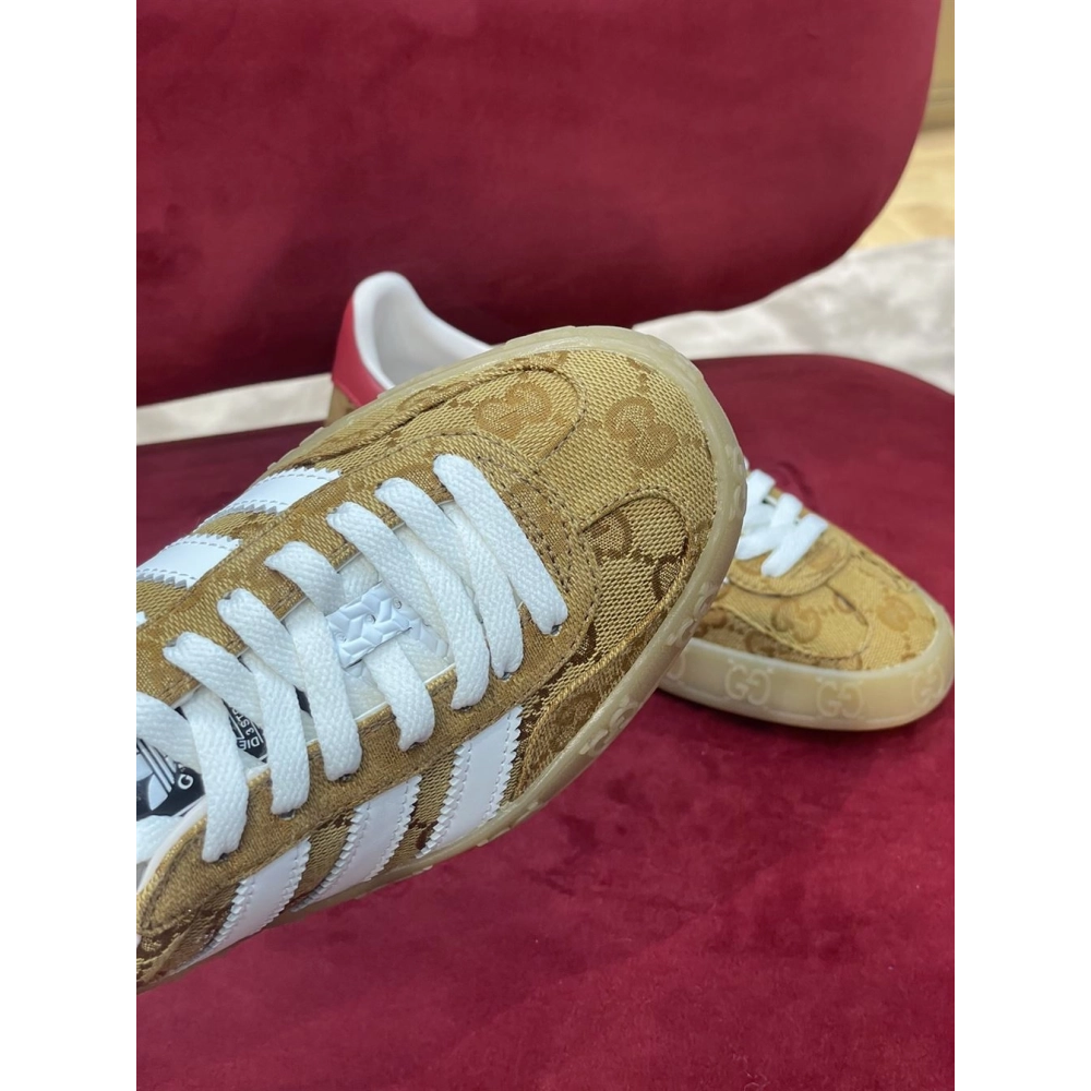 GUCCI,Lowtop,LuxuryFootwear,SNEAKER