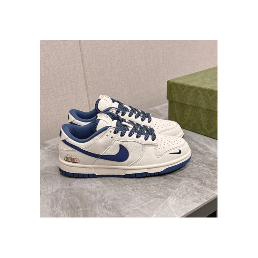 FashionStatement,GUCCI,IconicStyle,ItalianCraftsmanship,LuxuryFootwear,SNEAKER