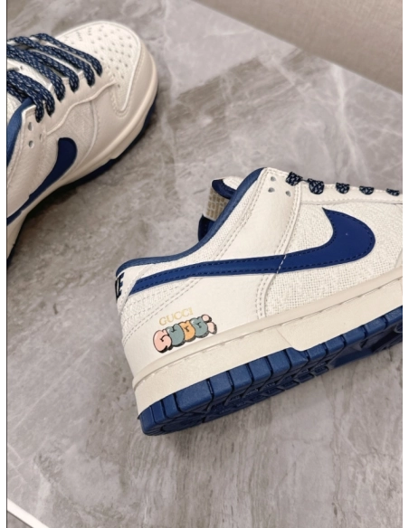 FashionStatement,GUCCI,IconicStyle,ItalianCraftsmanship,LuxuryFootwear,SNEAKER