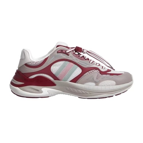 FashionStatement,FOOTWEAR,GUCCI,LuxuryFootwear,SHOES FOR WOMEN,SNEAKER