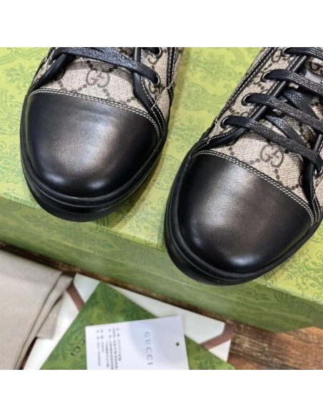 GUCCI,IconicStyle,LuxuryFootwear,SNEAKER