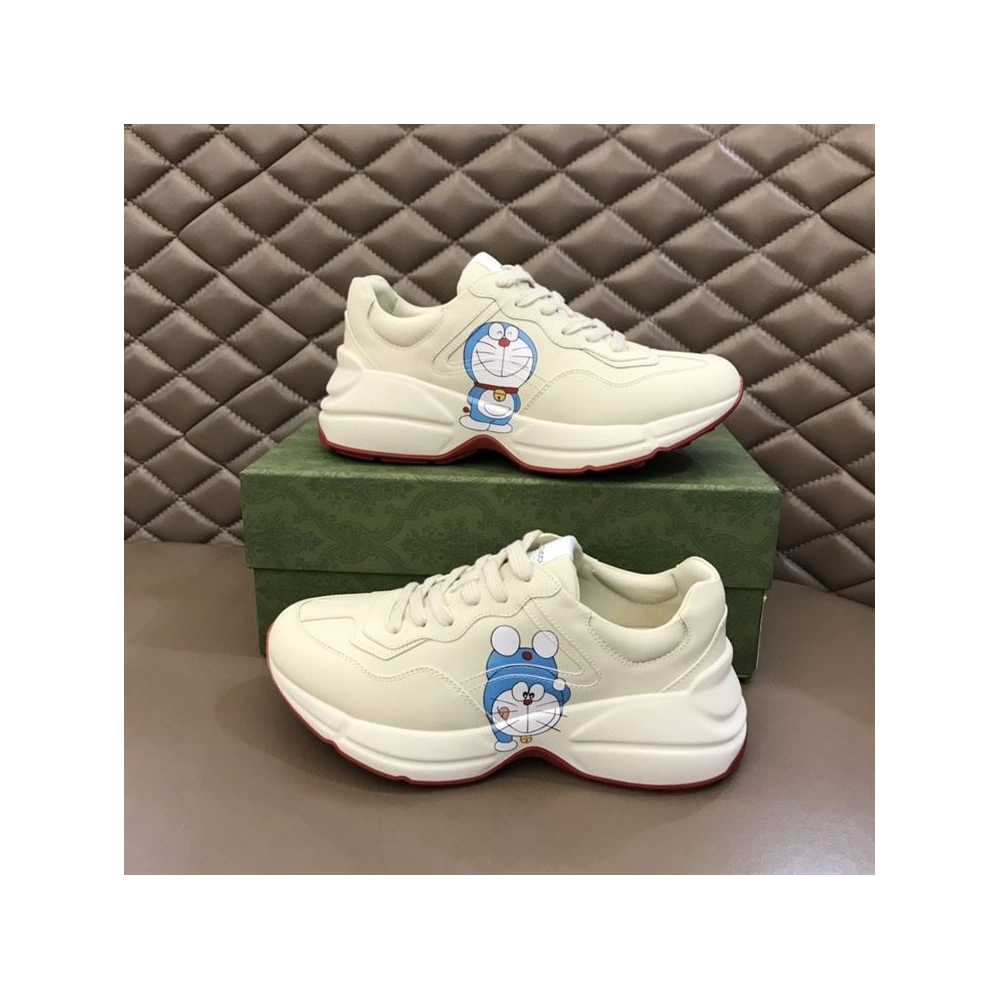 FashionStatement,GUCCI,IconicStyle,ItalianCraftsmanship,LuxuryFootwear,SNEAKER