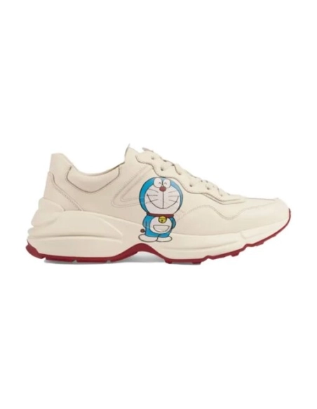 FashionStatement,GUCCI,IconicStyle,ItalianCraftsmanship,LuxuryFootwear,SNEAKER