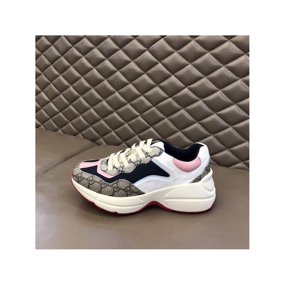 FashionStatement,GUCCI,IconicStyle,ItalianCraftsmanship,LuxuryFootwear,SNEAKER