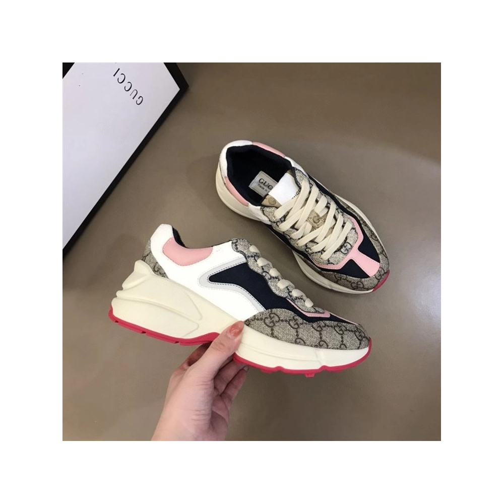 FashionStatement,GUCCI,IconicStyle,ItalianCraftsmanship,LuxuryFootwear,SNEAKER