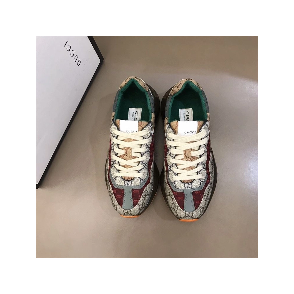 FashionStatement,GUCCI,IconicStyle,ItalianCraftsmanship,LuxuryFootwear,SNEAKER