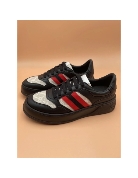 FashionStatement,GUCCI,LuxuryFootwear,SNEAKER