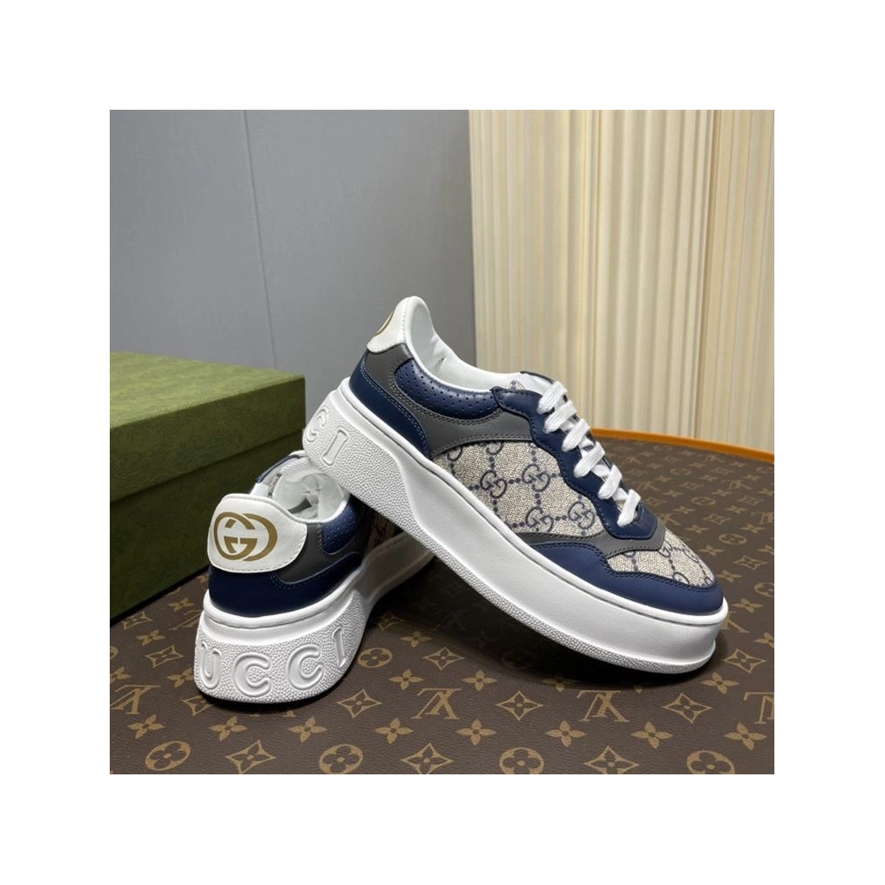 FashionStatement,GUCCI,IconicStyle,ItalianCraftsmanship,LuxuryFootwear,SNEAKER