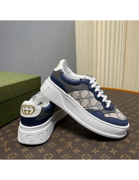 FashionStatement,GUCCI,IconicStyle,ItalianCraftsmanship,LuxuryFootwear,SNEAKER