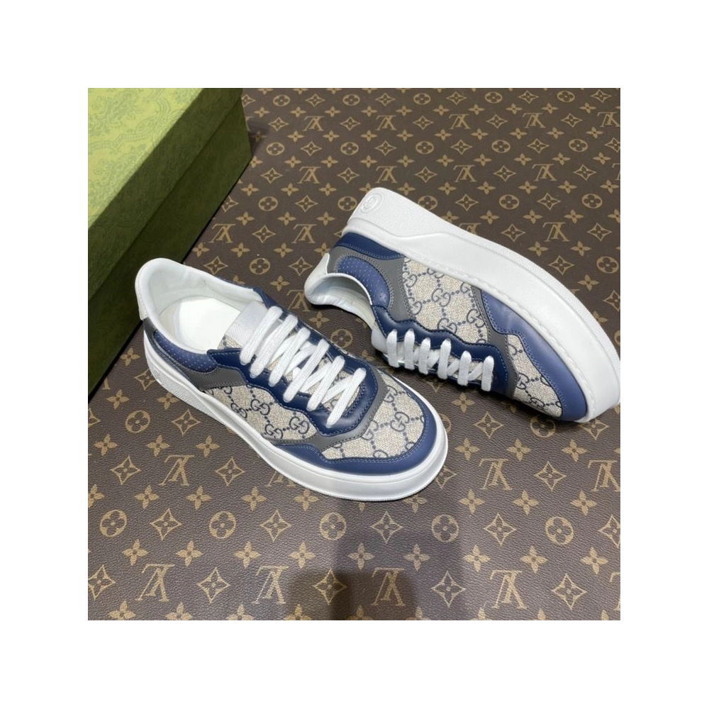 FashionStatement,GUCCI,IconicStyle,ItalianCraftsmanship,LuxuryFootwear,SNEAKER