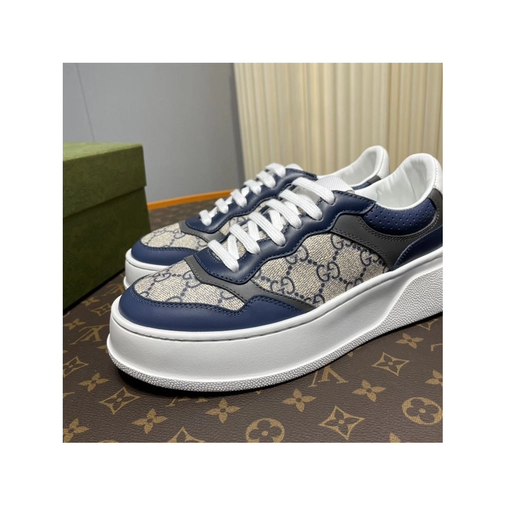 FashionStatement,GUCCI,IconicStyle,ItalianCraftsmanship,LuxuryFootwear,SNEAKER