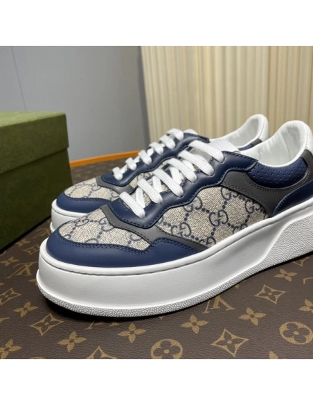 FashionStatement,GUCCI,IconicStyle,ItalianCraftsmanship,LuxuryFootwear,SNEAKER