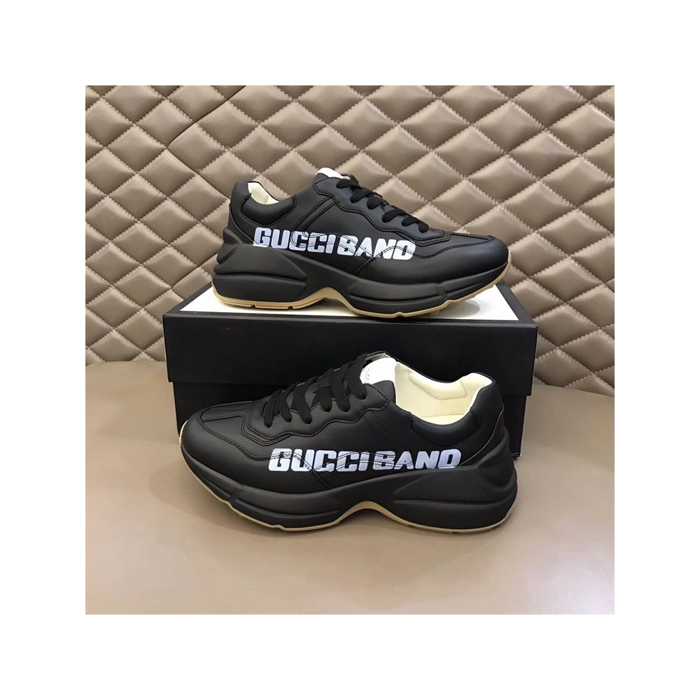 FashionStatement,GUCCI,IconicStyle,ItalianCraftsmanship,LuxuryFootwear,SNEAKER