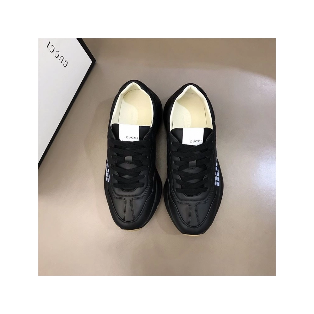 FashionStatement,GUCCI,IconicStyle,ItalianCraftsmanship,LuxuryFootwear,SNEAKER