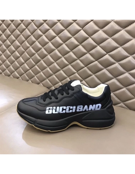 FashionStatement,GUCCI,IconicStyle,ItalianCraftsmanship,LuxuryFootwear,SNEAKER