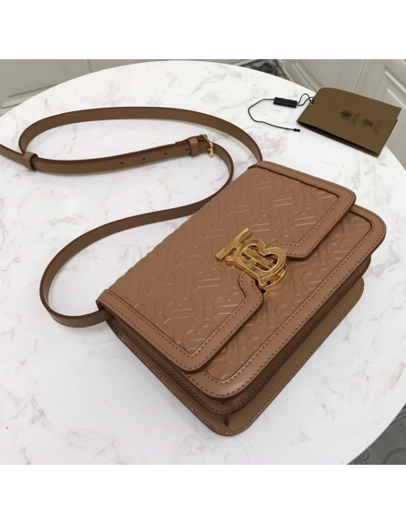 Burberry Bags 750678 21X16X6cm