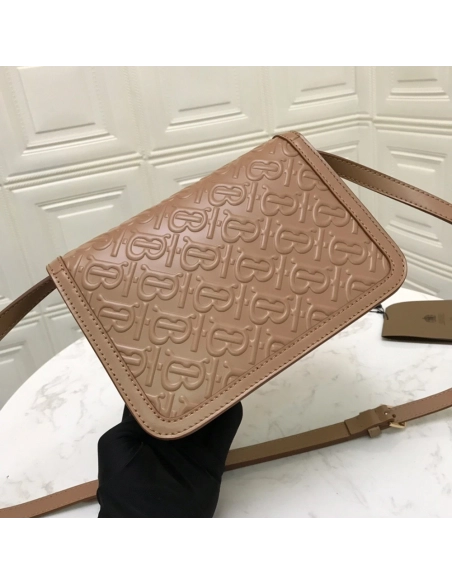 Burberry Bags 750678 21X16X6cm