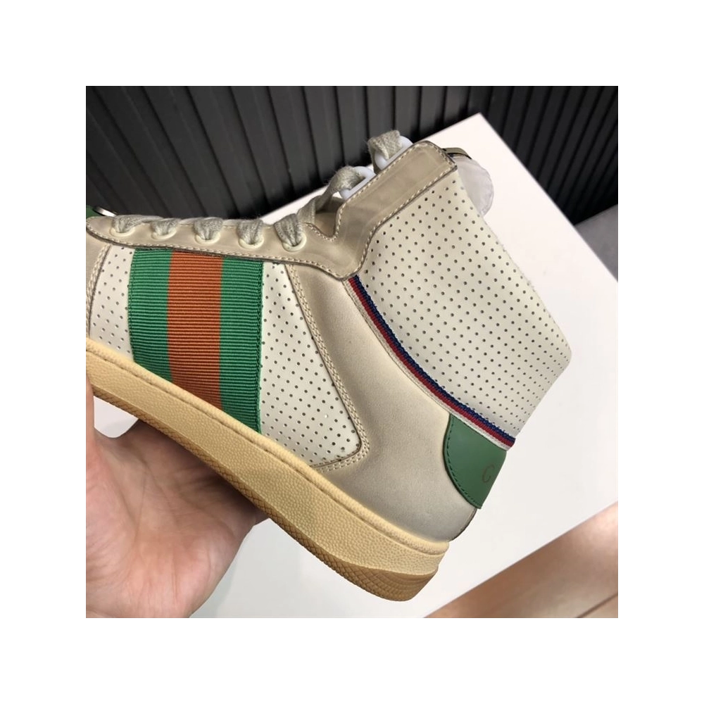 FashionStatement,GUCCI,IconicStyle,ItalianCraftsmanship,LuxuryFootwear,SNEAKER