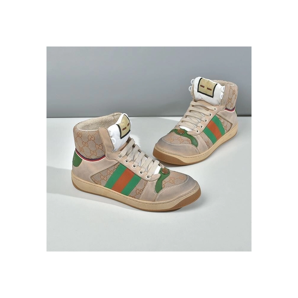FashionStatement,GUCCI,IconicStyle,ItalianCraftsmanship,LuxuryFootwear,SNEAKER