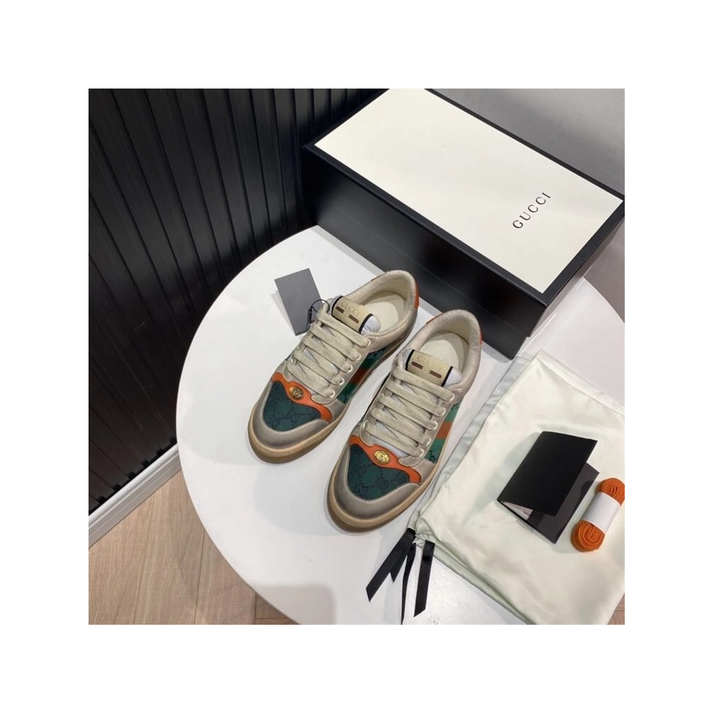 FashionStatement,GUCCI,IconicStyle,ItalianCraftsmanship,LuxuryFootwear,SNEAKER