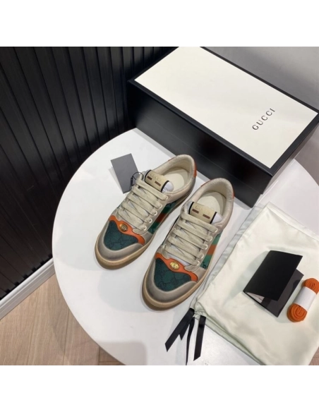 FashionStatement,GUCCI,IconicStyle,ItalianCraftsmanship,LuxuryFootwear,SNEAKER
