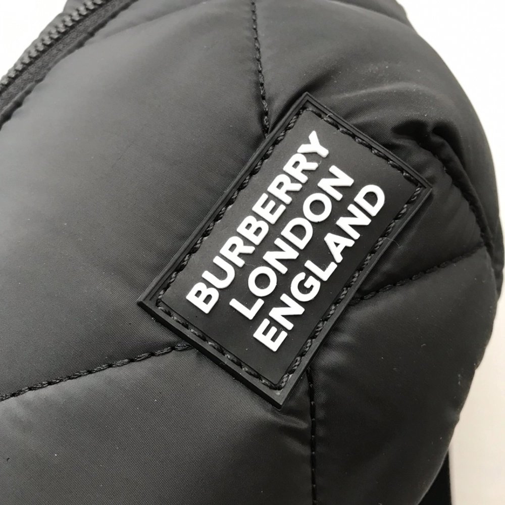 Burberry Bags 450679 31X7.5X16cm