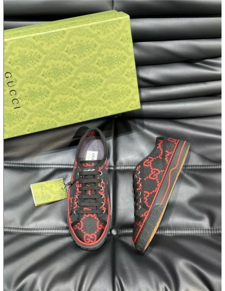 GUCCI,SHOES FOR MEN,SNEAKER