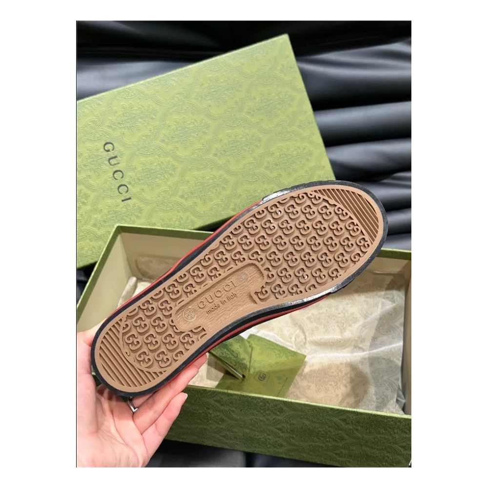 GUCCI,SHOES FOR MEN,SNEAKER