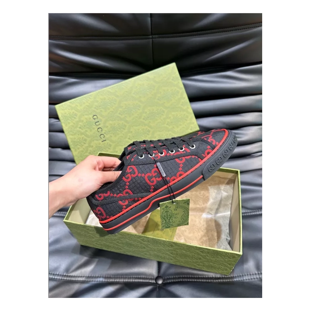 GUCCI,SHOES FOR MEN,SNEAKER