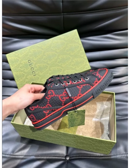 GUCCI,SHOES FOR MEN,SNEAKER