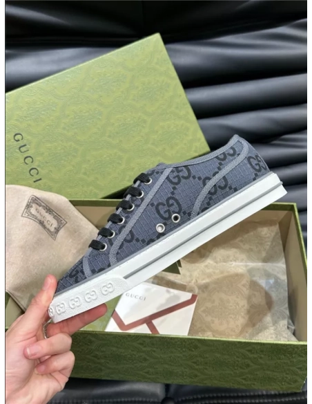 GUCCI,SHOES FOR MEN,SNEAKER