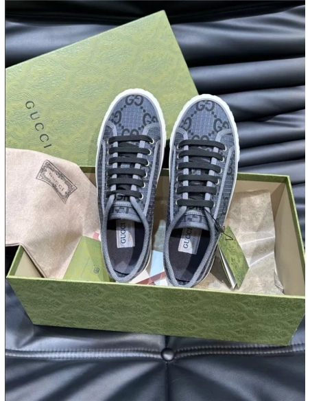 GUCCI,SHOES FOR MEN,SNEAKER