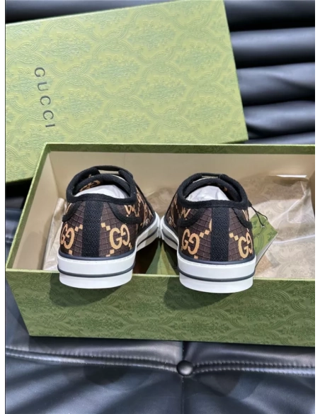 GUCCI,SHOES FOR MEN,SNEAKER