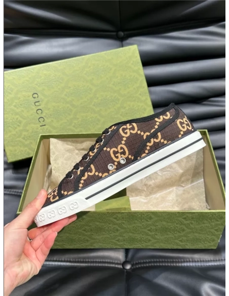 GUCCI,SHOES FOR MEN,SNEAKER