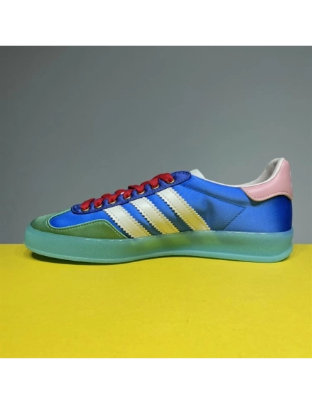 FashionStatement,GUCCI,Lowtop,LuxuryFootwear,SNEAKER