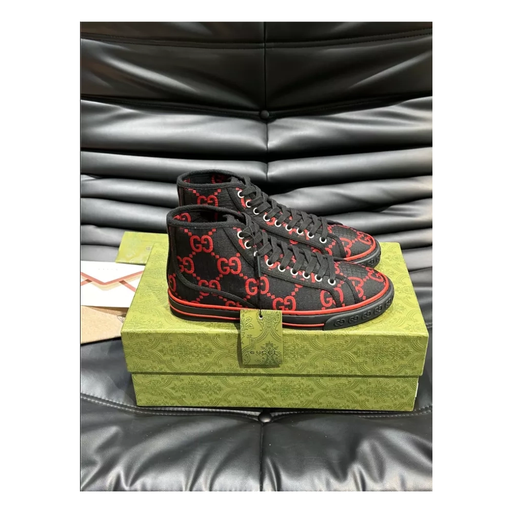 GUCCI,SHOES FOR MEN,SNEAKER