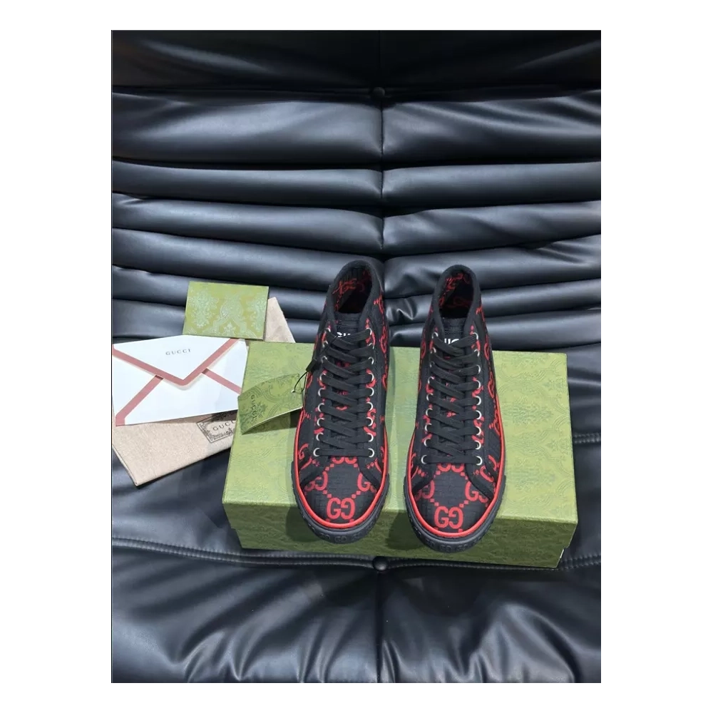 GUCCI,SHOES FOR MEN,SNEAKER