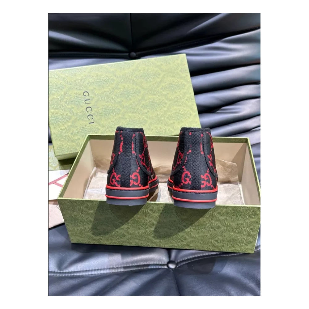 GUCCI,SHOES FOR MEN,SNEAKER