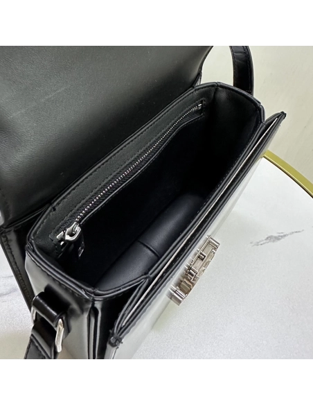 Celine Bags 188423 18.5X14X6cm