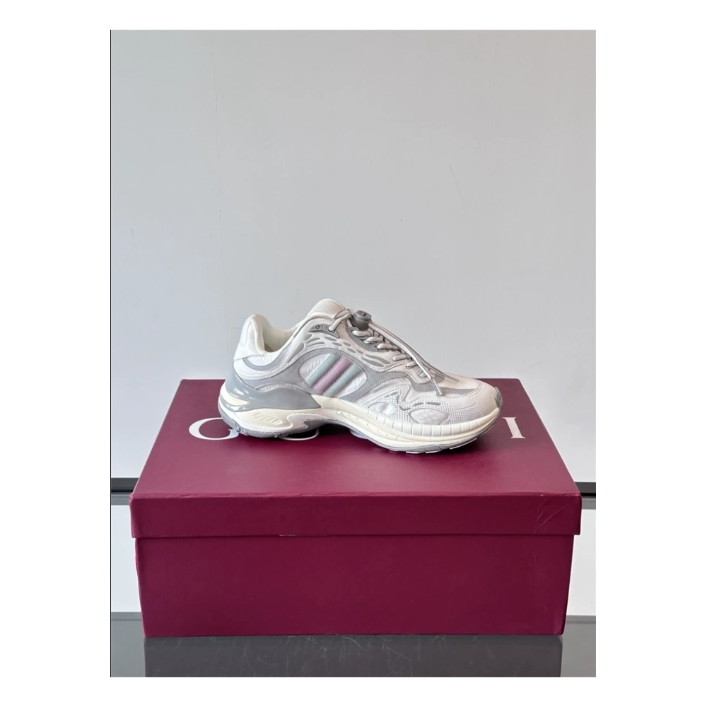 GUCCI,SHOES FOR WOMEN,SNEAKER
