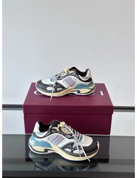 GUCCI,SHOES FOR WOMEN,SNEAKER